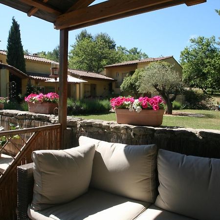 Le Mas Des Pierres Blanches Bed & Breakfast Venasque Eksteriør bilde