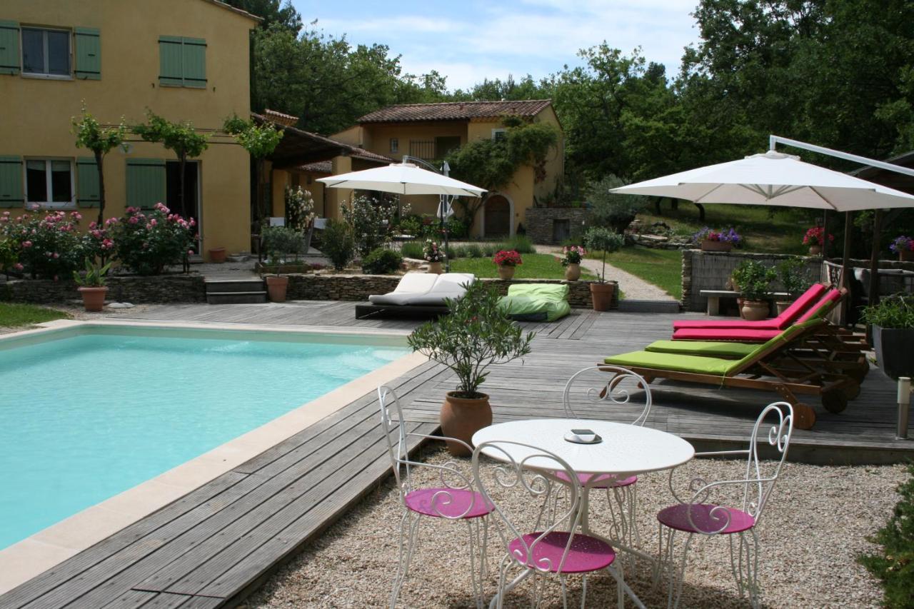 Le Mas Des Pierres Blanches Bed & Breakfast Venasque Eksteriør bilde